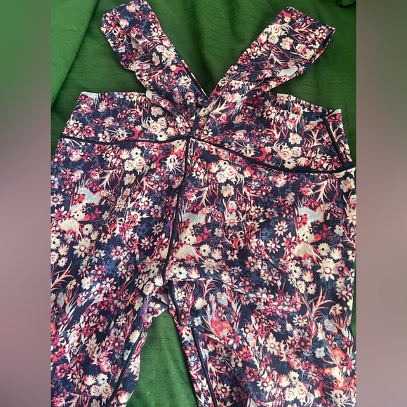 Floral Women's Leggings aerie cut out crossover medium athleisure - Picture 4 of 6